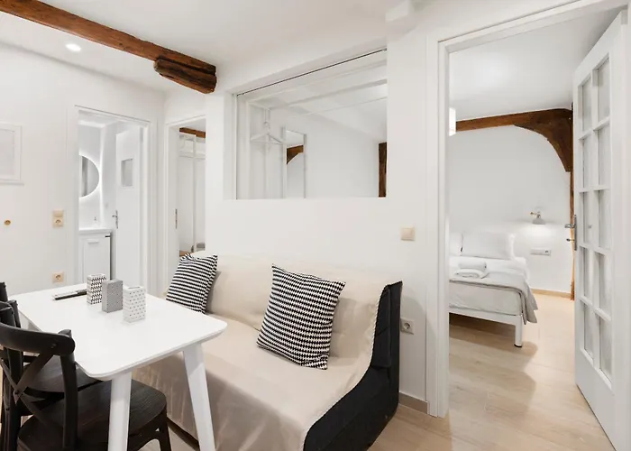 Ziv Boutique Town Square Iii Διαμέρισμα Λευκάδα