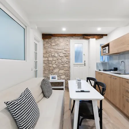 公寓 Ziv Boutique Apartments Town Square III *