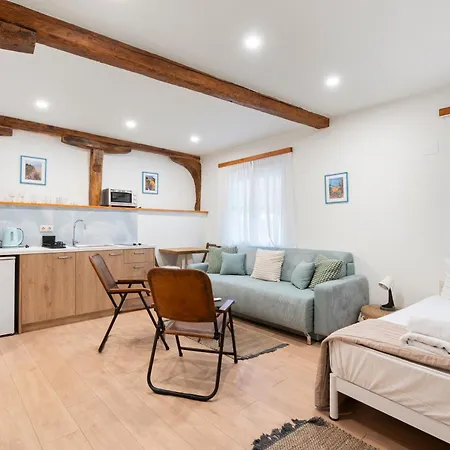 Apartment Ziv Boutique Town Square Iii *