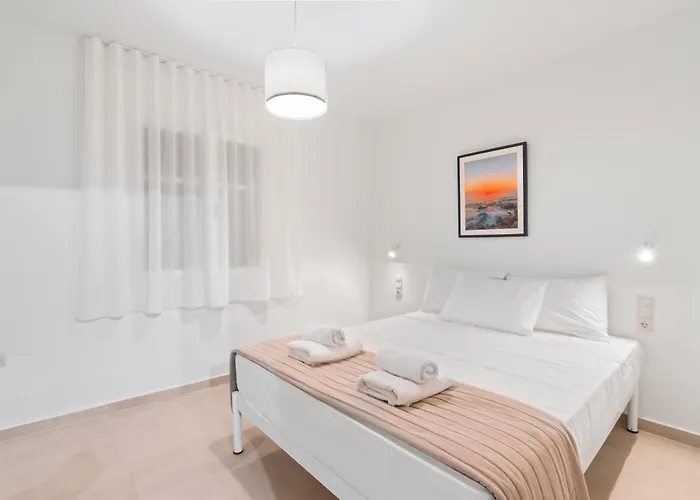 Ziv Boutique Town Square Iii